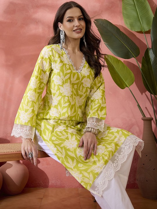 Black Floral Printed V-Neck Thread Work Pure Cotton Straight Kurta - Image 4